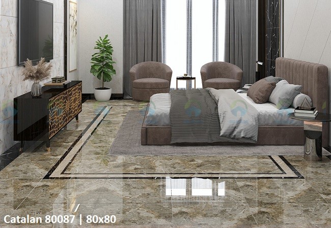 Với thiết kế bề mặt bóng kính, dễ lau chùi nên mẫu gạch lát nền 80x80 Catalan này được lựa chọn cho phòng ngủ