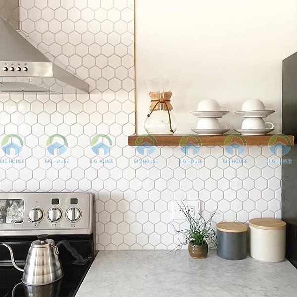 Gạch ốp tường bếp mosaic lục giác đẹp