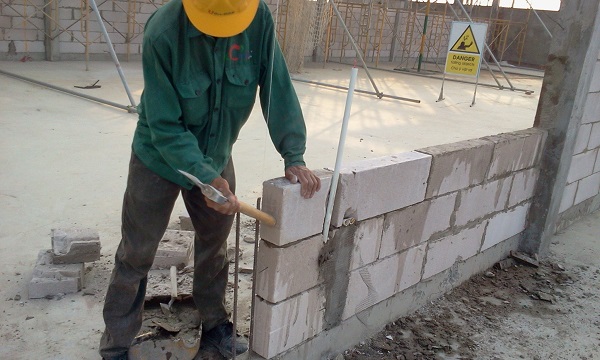 Bảng báo giá kèm top mẫu gạch block xây tường rào Đẹp 2021